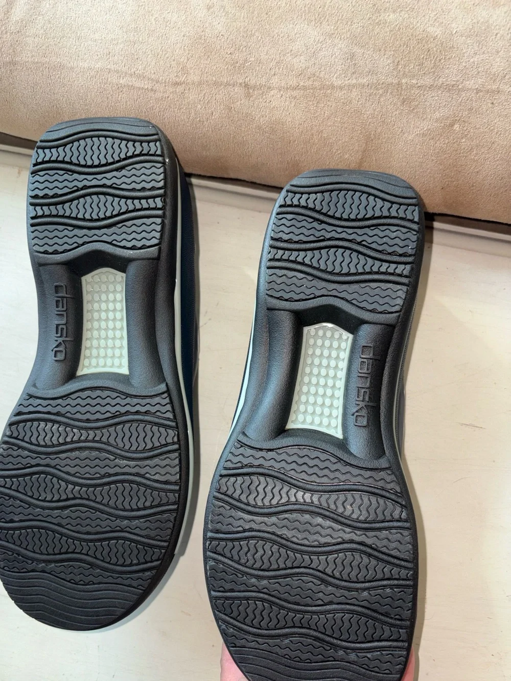 Dansko woman’s slip